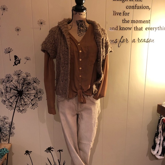 Sexy saddle brown blouse - Picture 3 of 3